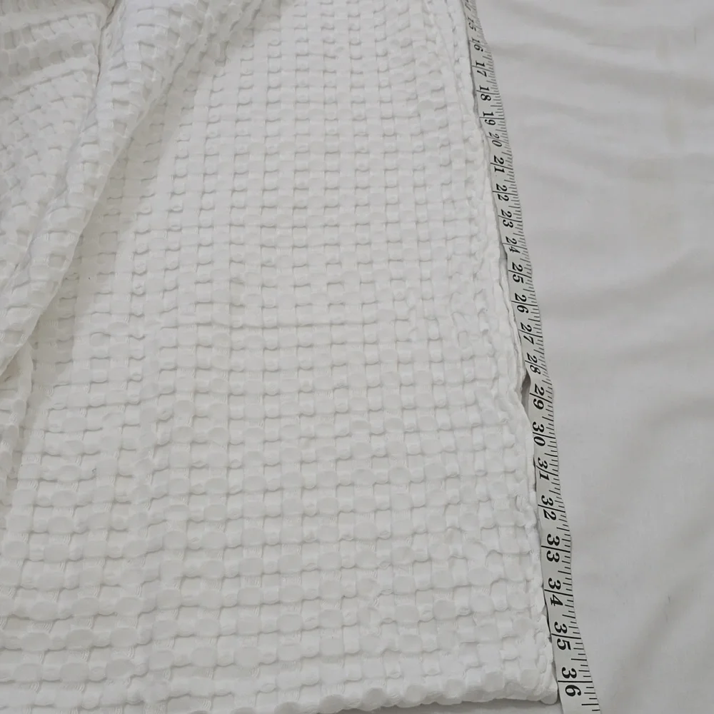 Royal Tradition White Waffle Knit Throw‎ Blanket 52